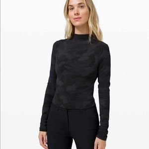 Lululemon All Aligned Mock neck - Camo, Size 4